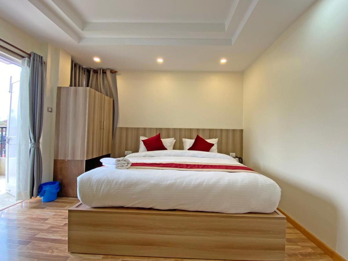 Hotel Royal Emperor Kathmandu Bagian luar foto